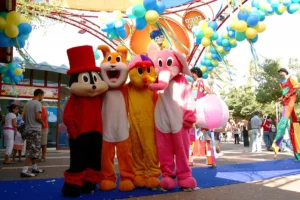 אירועים-בסופרלנד-8-300x200